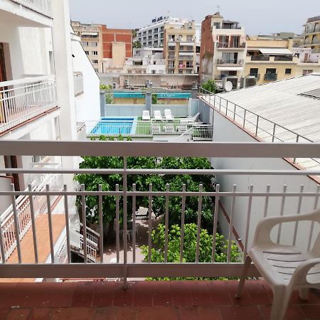 Hotel Armonia 滨海略雷特 外观 照片