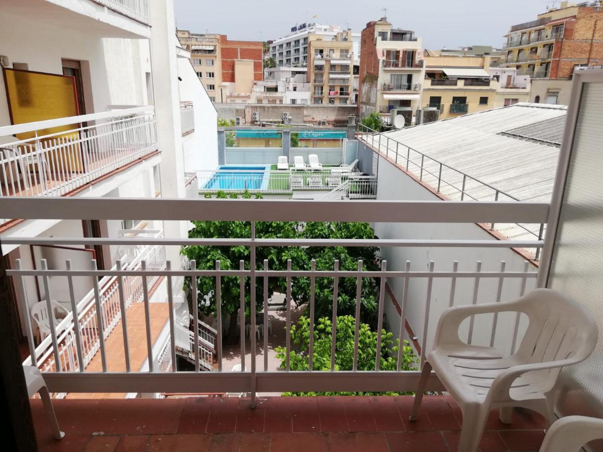 Hotel Armonia 滨海略雷特 外观 照片